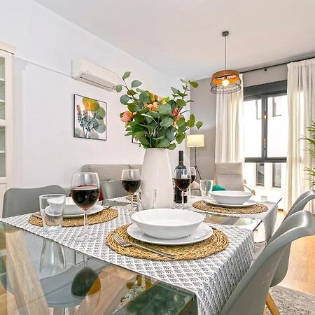 -Malagasunapts- Central Freeparking Rooftoppool Dış mekan fotoğraf