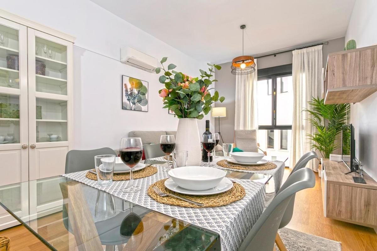 -Malagasunapts- Central Freeparking Rooftoppool Dış mekan fotoğraf
