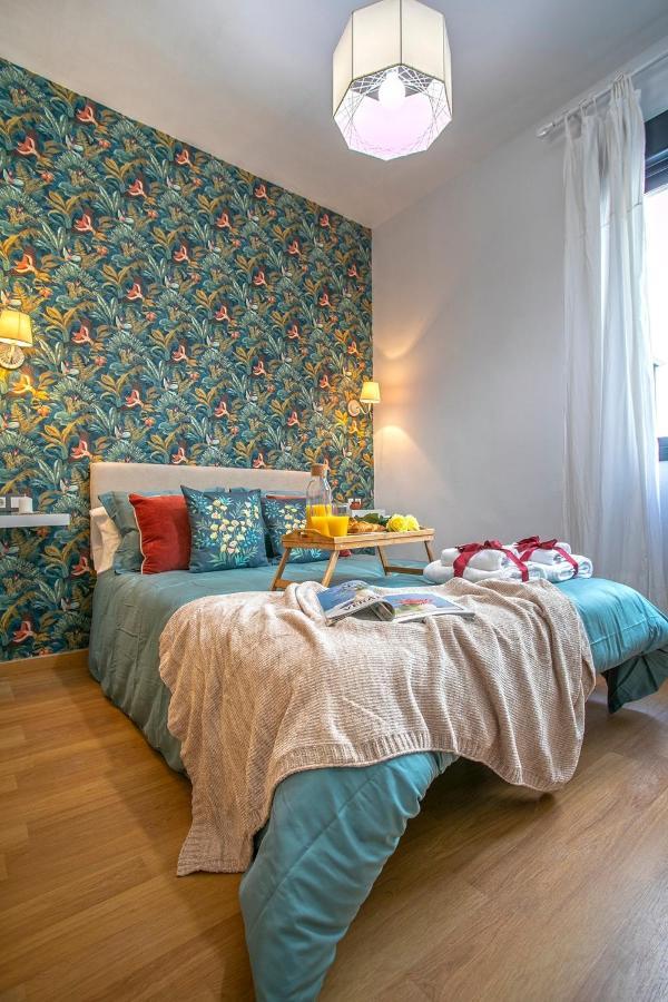 -Malagasunapts- Central Freeparking Rooftoppool Dış mekan fotoğraf